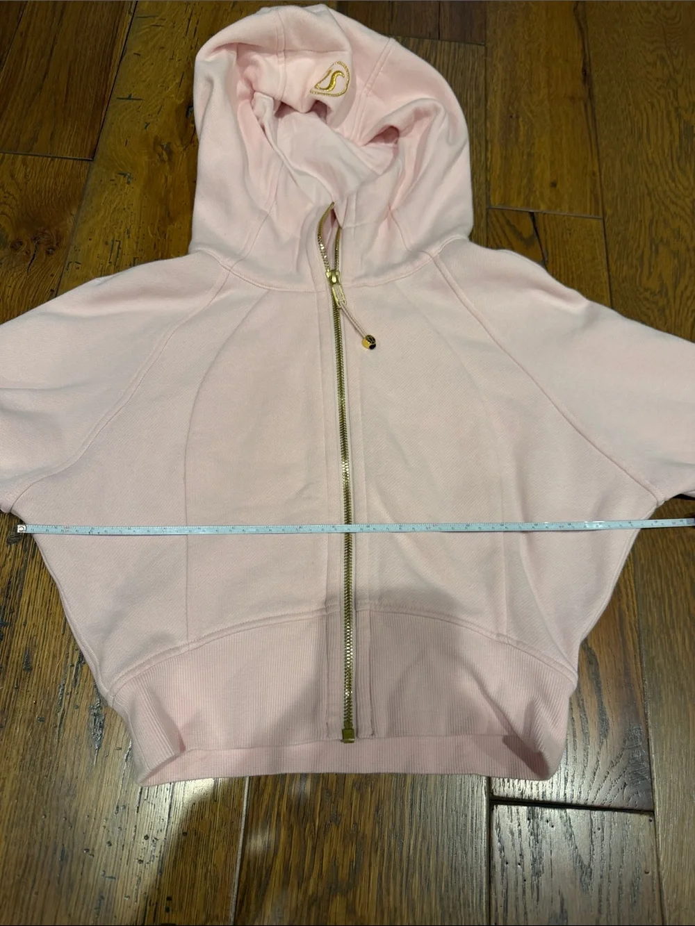 Lululemon Special Edition Cropped Scuba